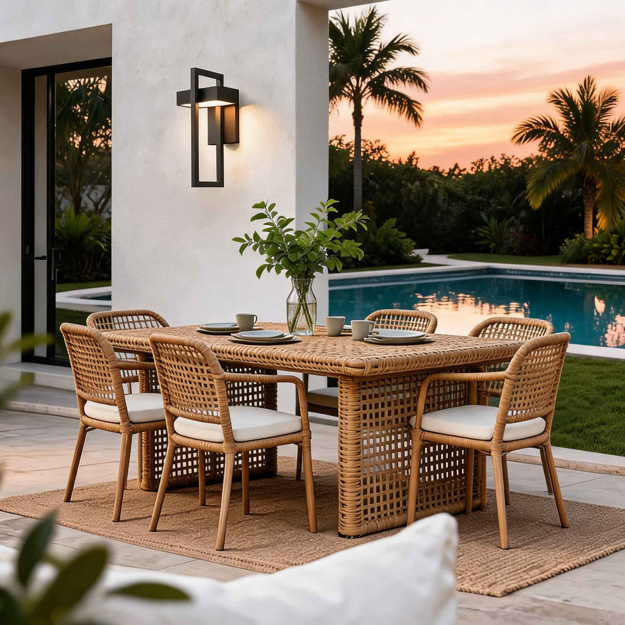 Modern Wall Light Waterproof Stainless Steel Outdoor Fixture with Acrylic Shade IP65 Rated in the outdoor dining