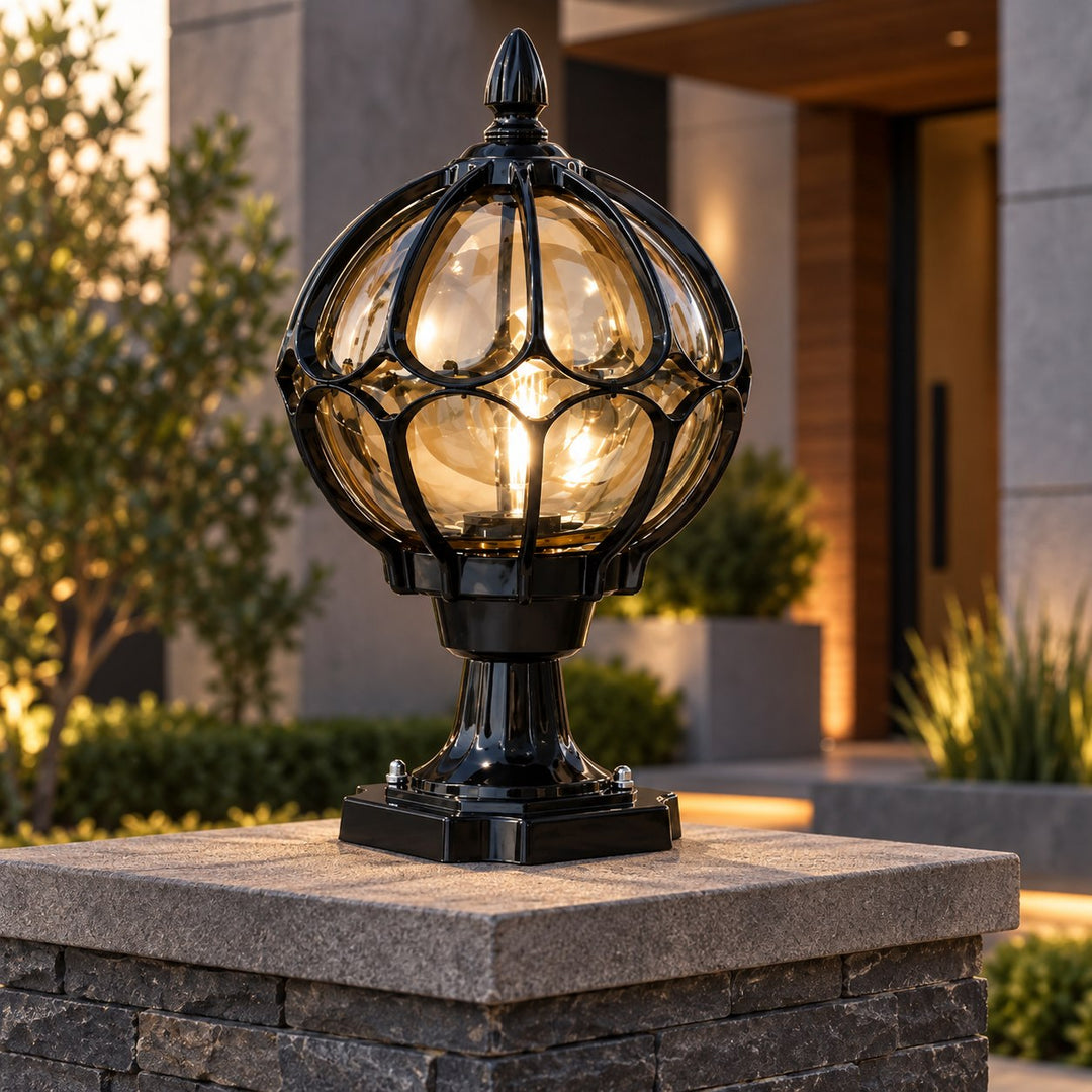 Modern Outdoor Pillar Light Aluminum Base Clear Glass Shade IP65 Rated for Garden and Pathways