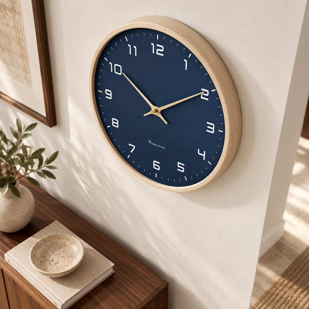 Modern Wall Clock Wall Mounted Silent Quartz Durable Plastic Easy Installation 25cm 30cm