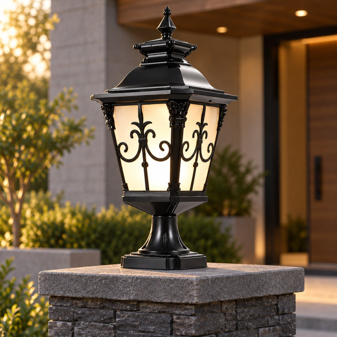 Victorian Outdoor Pillar Light Solar or Hardwired Die-Cast Aluminum Glass IP65