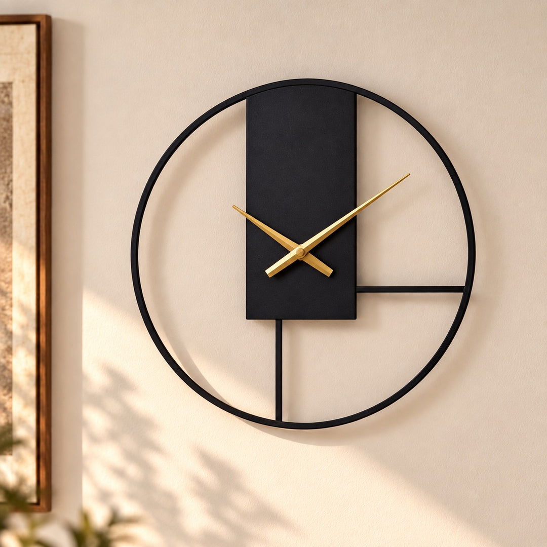 Modern Wall Clock with Open Circle Frame Metal Alloy Silent Quartz Movement for Home Decor