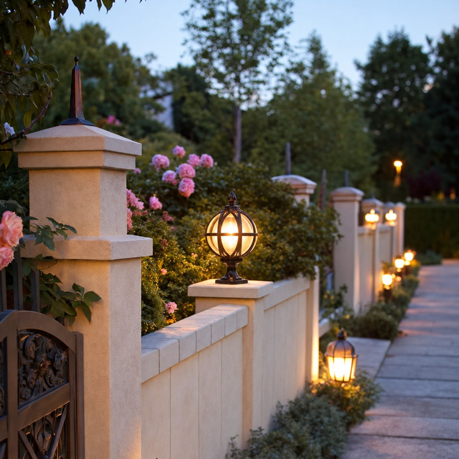 Vintage Outdoor Pillar Light Round Glass Globe Aluminum Frame IP65 Post Light in the fence