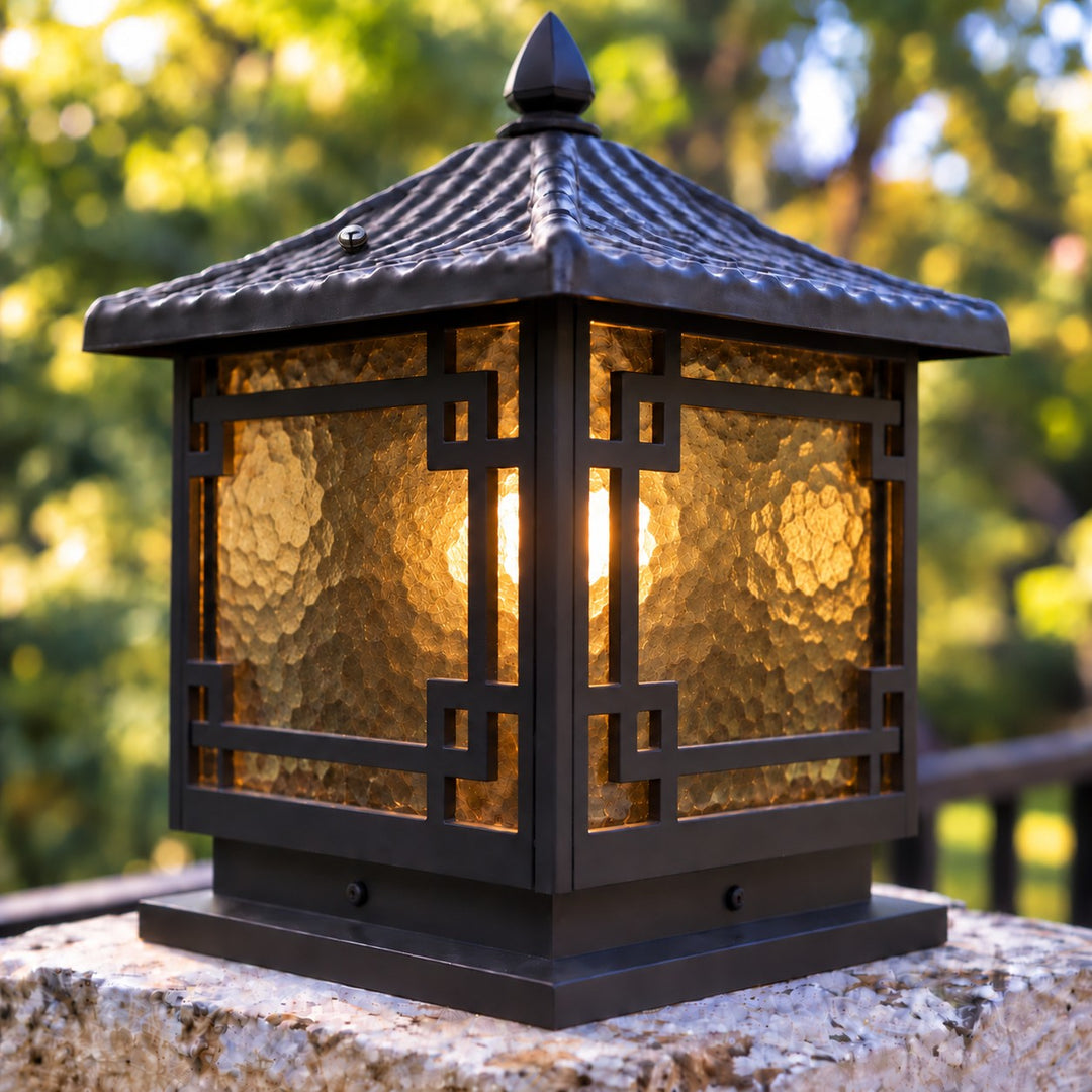 Solar Garden Pillar Light Adjustable Waterproof Aluminum with Tri-Color LED Functionality