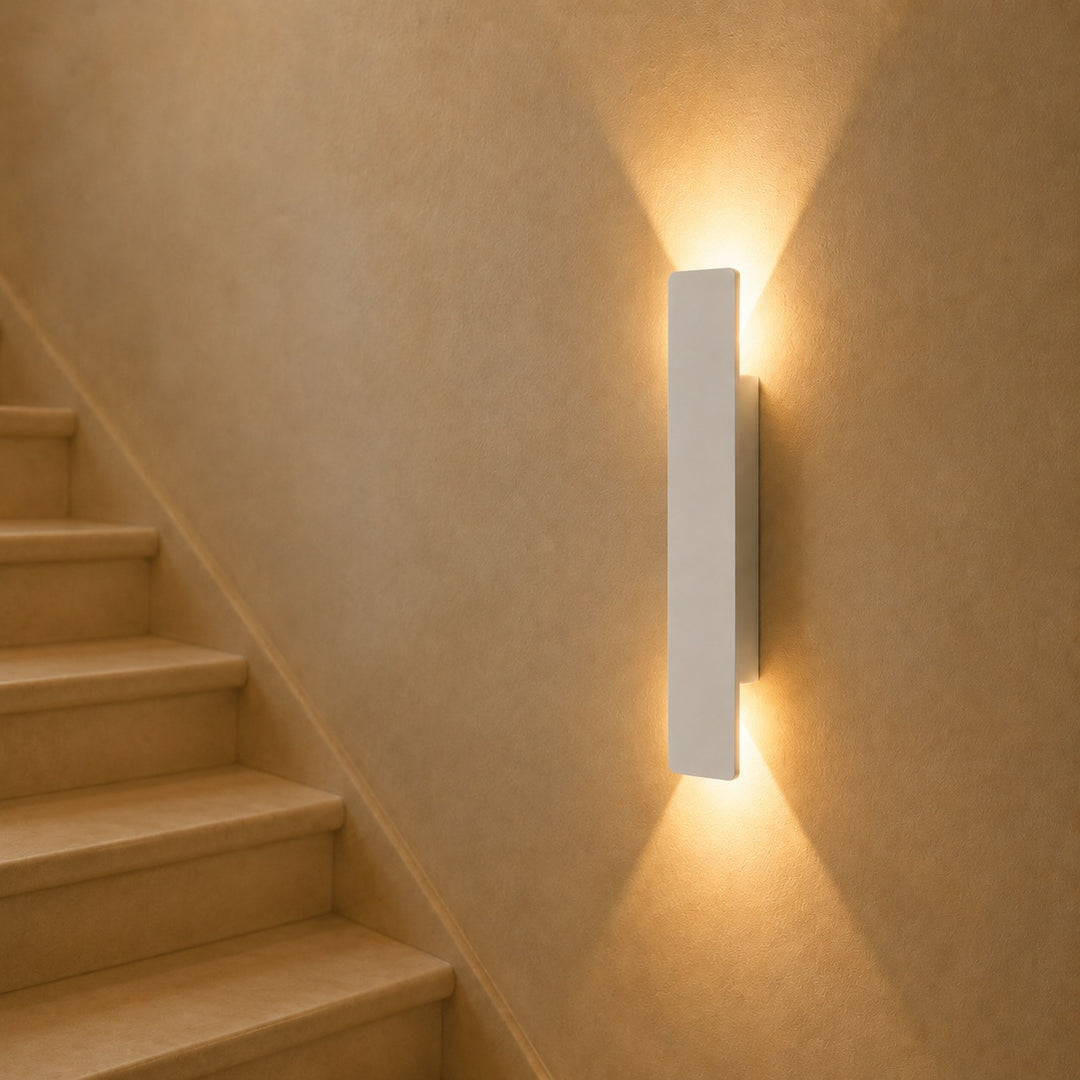 Modern Outdoor Wall Light Wall Mounted Aluminum 18W LED IP65 Weather Resistant for Exterior Use
