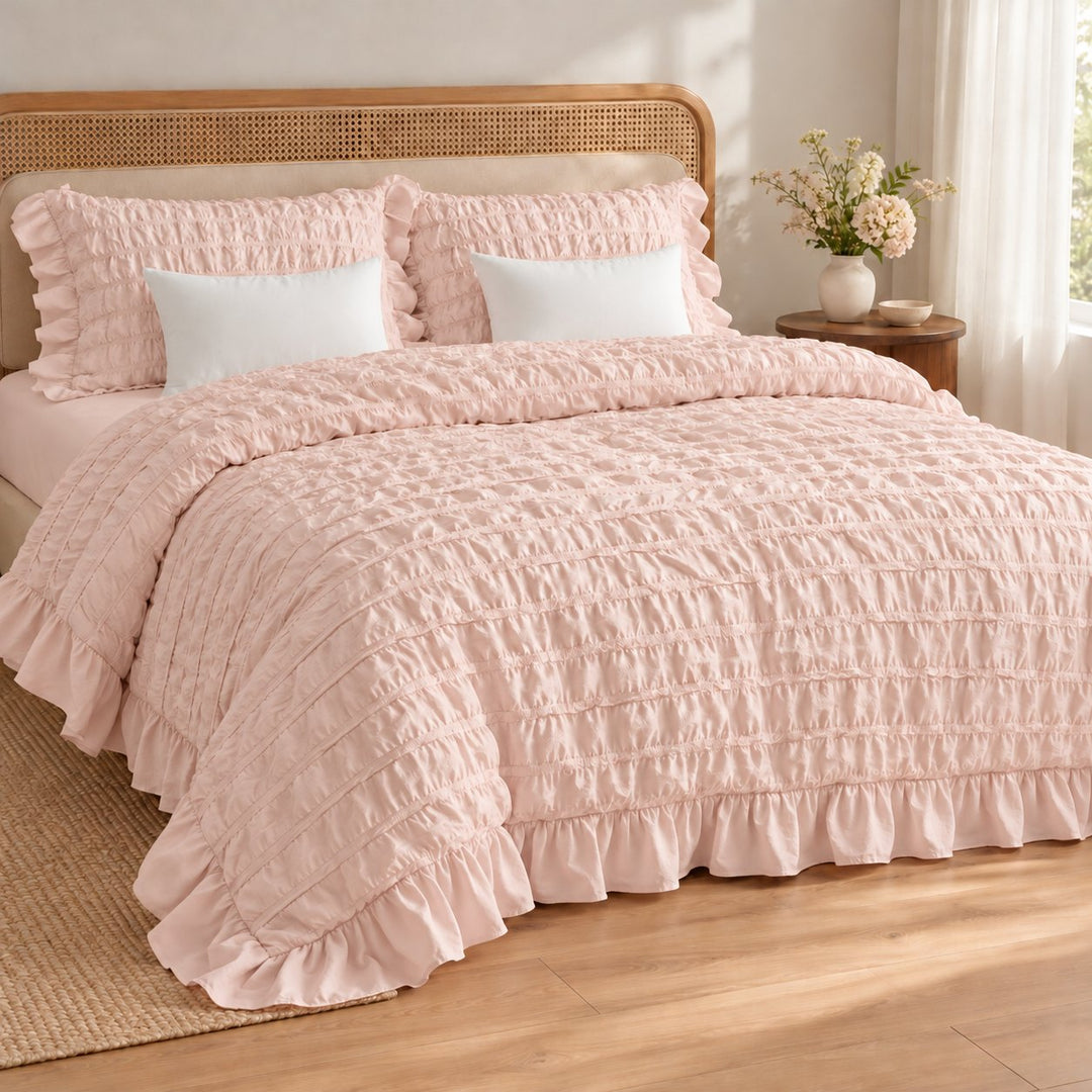 Chantilly Quilted Cream Puff Quilt Cover Set with Ruffled Edging in Cotton for Luxurious Comfort