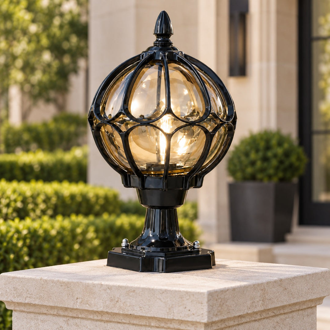 Modern Outdoor Pillar Light Aluminum Base Clear Glass Shade IP65 Rated for Garden and Pathways