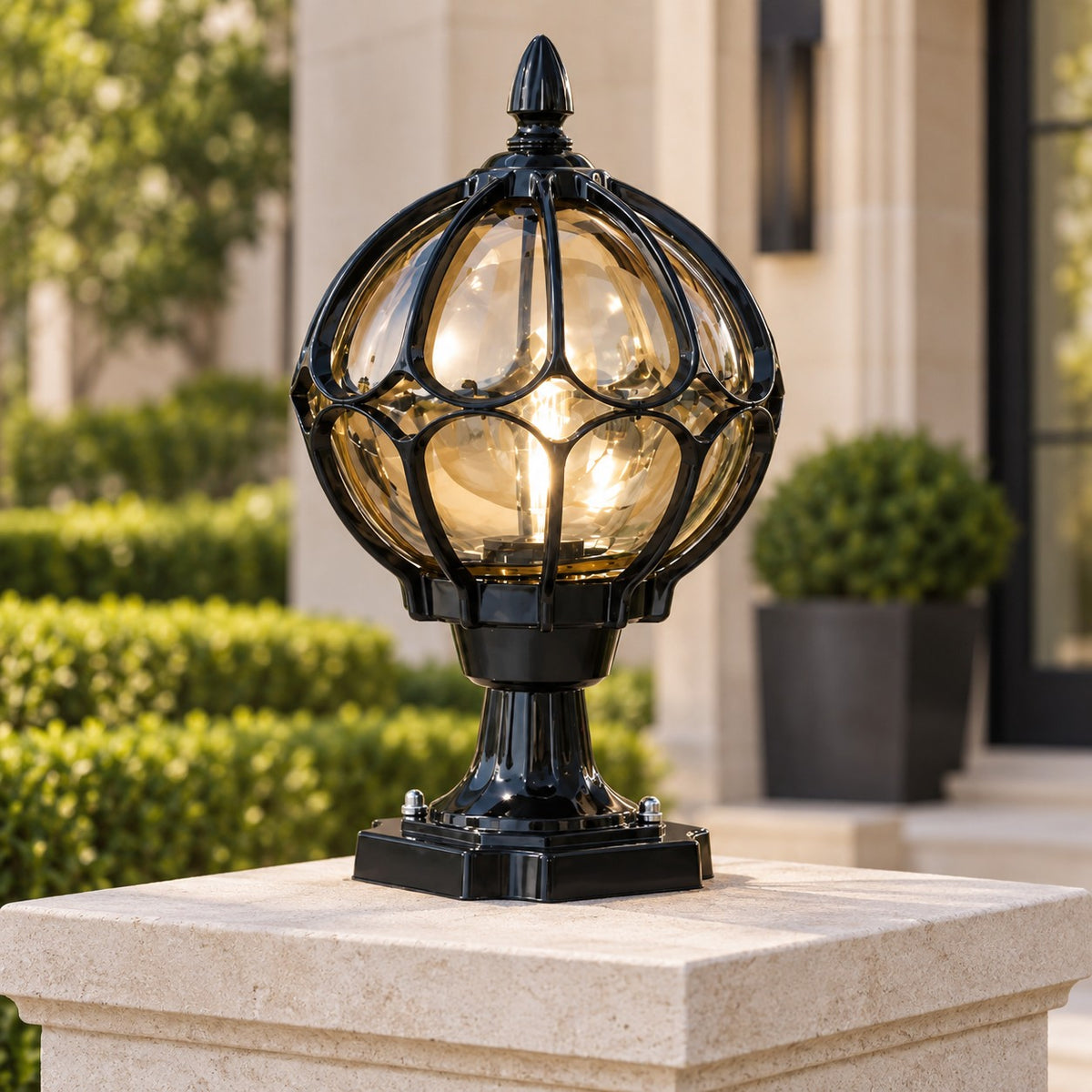 Modern Outdoor Pillar Light Aluminum Base Clear Glass Shade IP65 Rated for Garden and Pathways