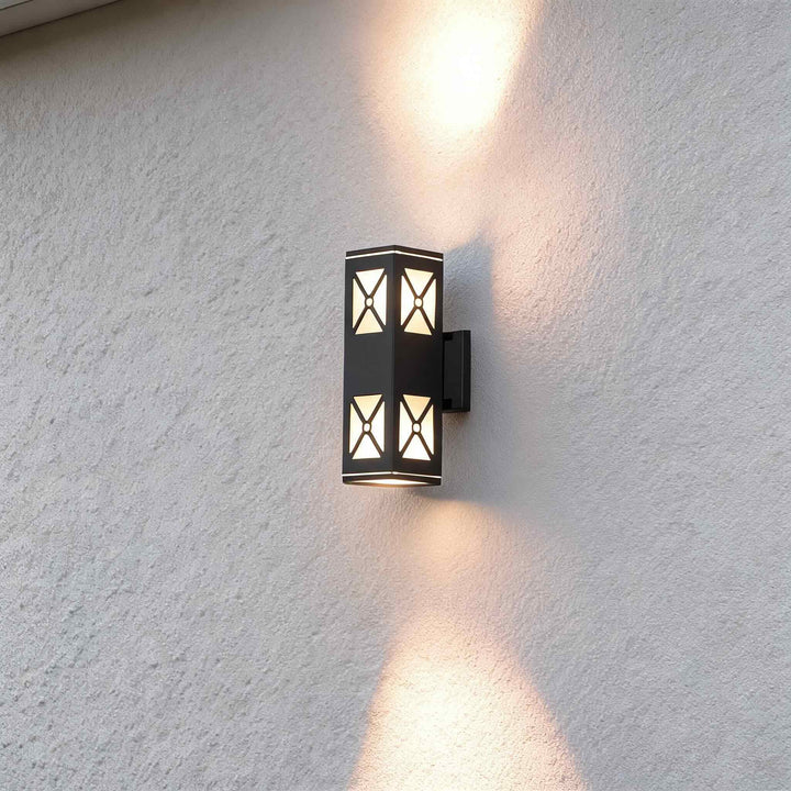 Modern Dual Head Outdoor Wall Light Waterproof Aluminum LED Energy Saving 360-Degree Illumination