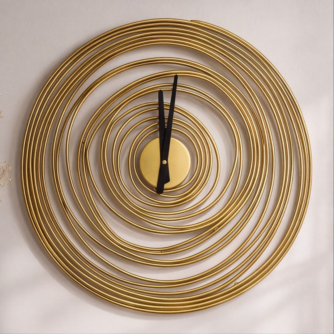 Modern Round Wall Clock Large Metal Quiet Mechanism 49cm Diameter for Kitchen and Home Decor