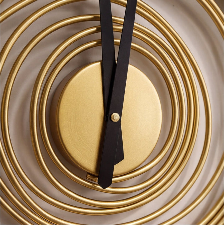 Modern Round Wall Clock Large Metal Quiet Mechanism 49cm Diameter for Kitchen and Home Decor
