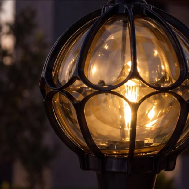Modern Outdoor Pillar Light Aluminum Base Clear Glass Shade IP65 Rated for Garden and Pathways