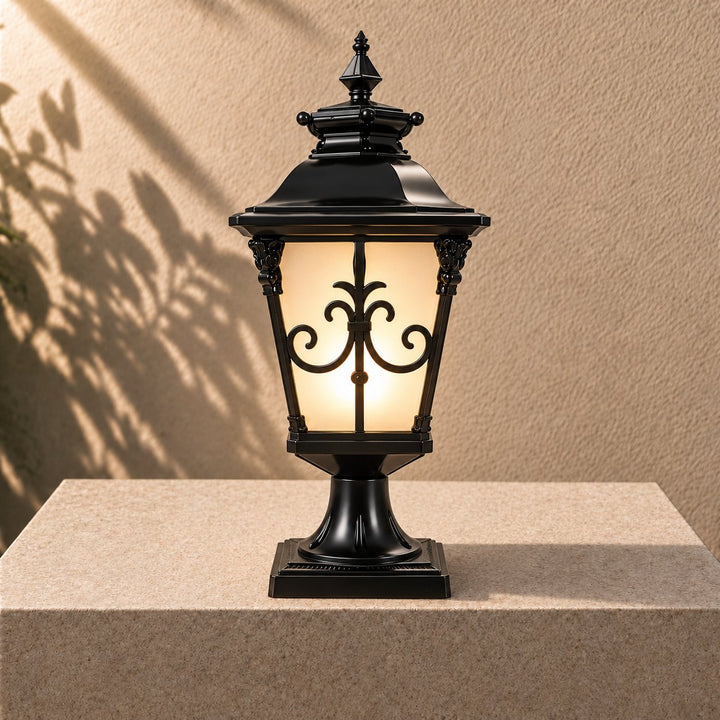 Victorian Outdoor Pillar Light Solar or Hardwired Die-Cast Aluminum Glass IP65
